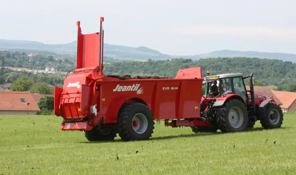 Rozrzutnik obornika JEANTIL EVR